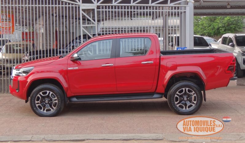 
								Toyota Hilux 2024 full									