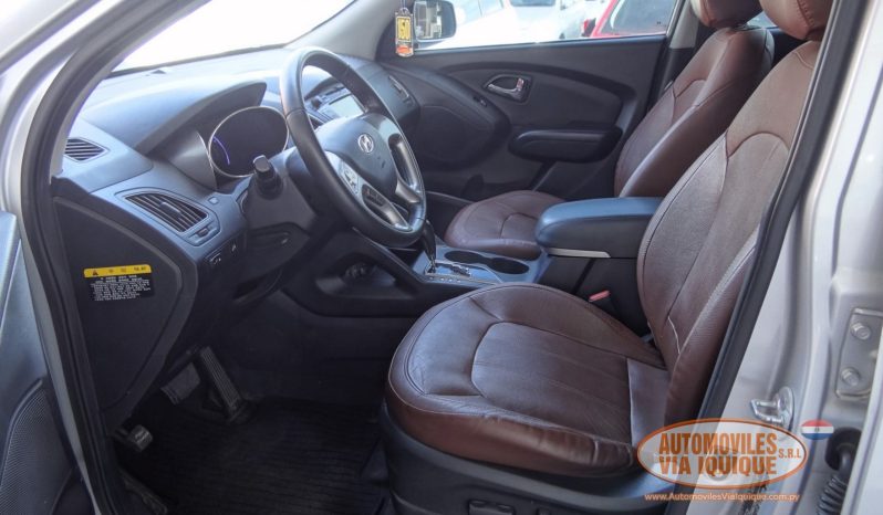 
								HYUNDAI TUCSON 2011 full									