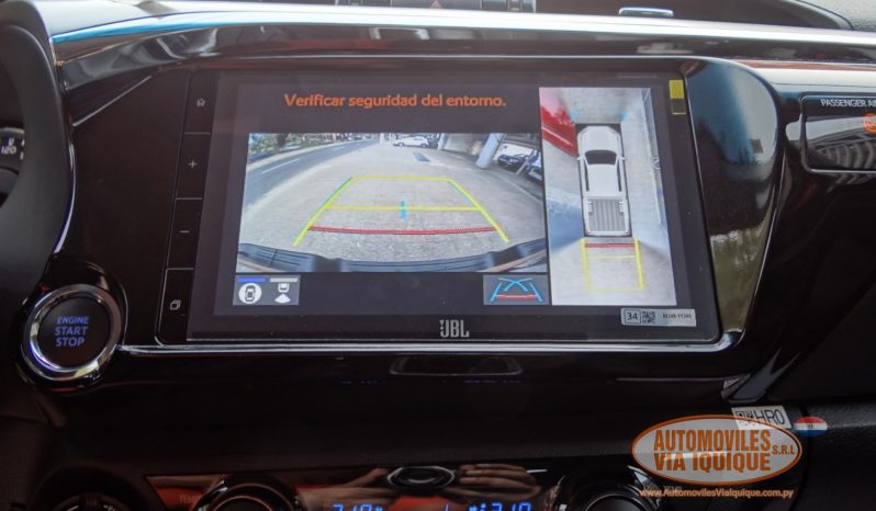 
								Toyota Hilux 2024 full									