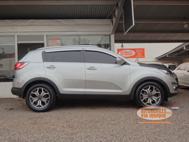 
								Kia Sportage 2012 full									