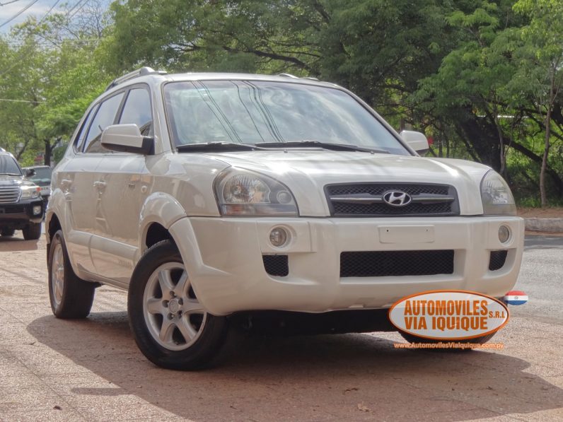 
								HYUNDAI TUCSON 2006 full									