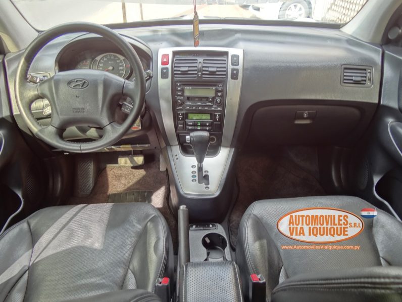 
								HYUNDAI TUCSON 2006 full									