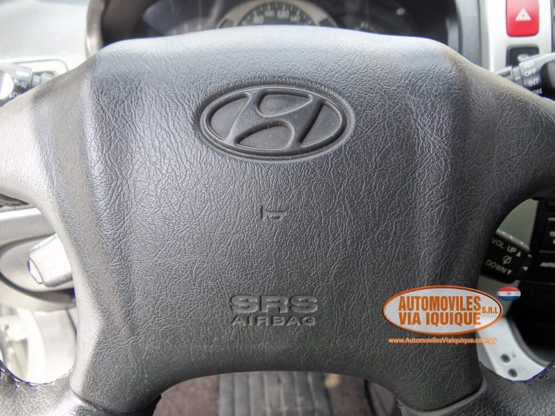 
								HYUNDAI TUCSON 2006 full									