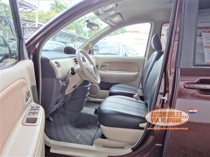 
								TOYOTA SIENTA AÑO 2011 MOTOR 1.5CC full									