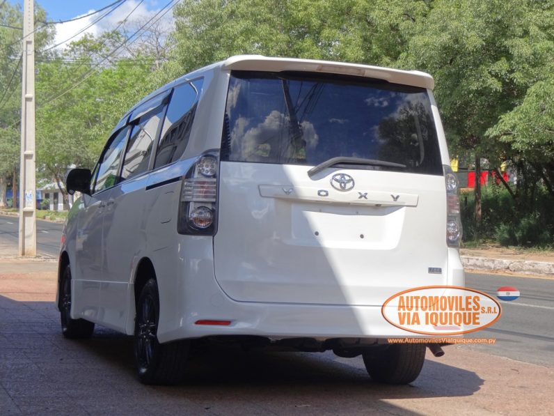 
								TOYOTA NEW VOXY 2009 full									