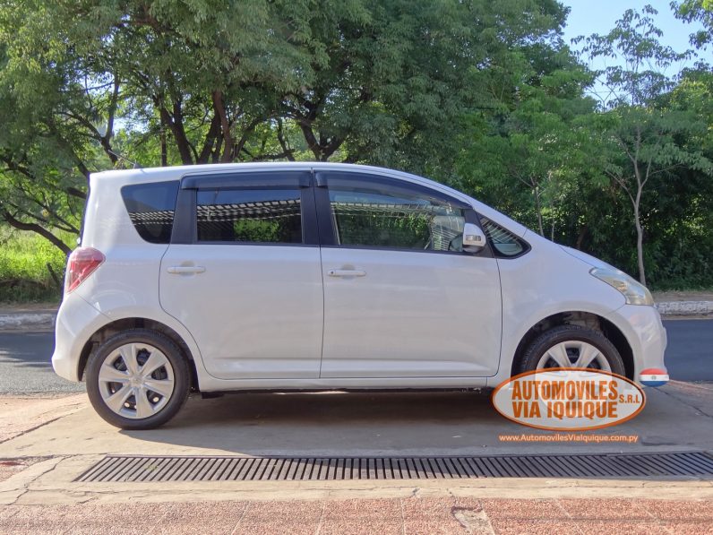 
								TOYOTA RACTIS 2009 full									