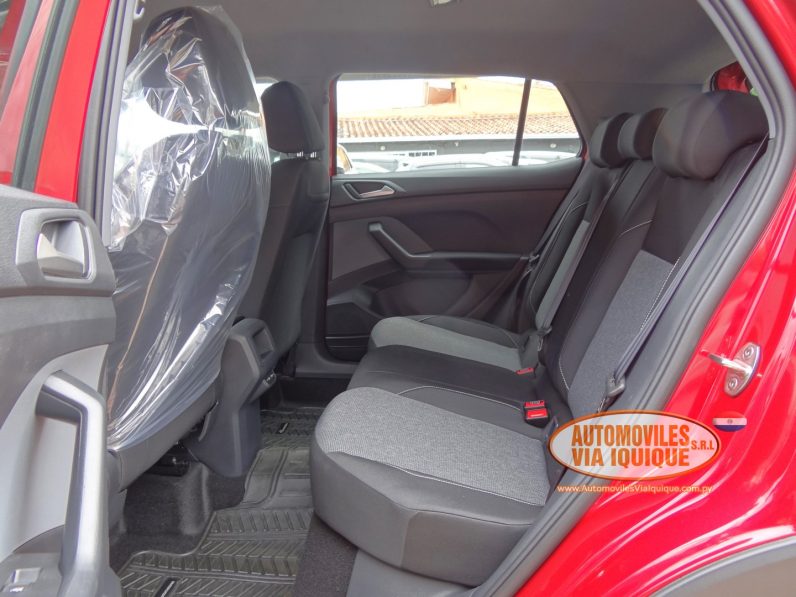 
								VOLKSWAGEN T-CROSS TRENDLINE 2025 full									