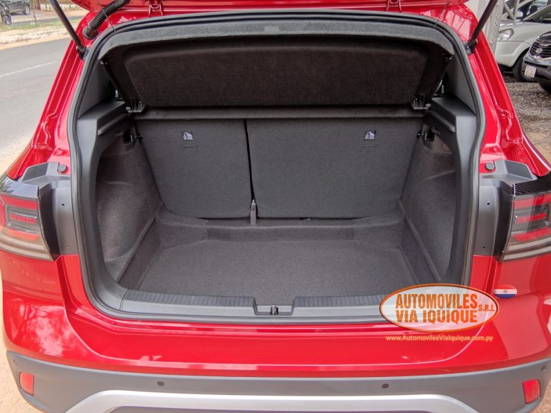 
								VOLKSWAGEN T-CROSS TRENDLINE 2025 full									