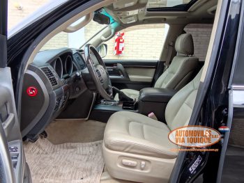 TOYOTA LAND CRUISER V8 2009
