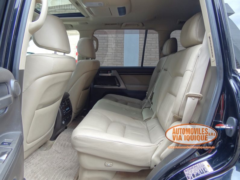 
								TOYOTA LAND CRUISER V8 2009 full									