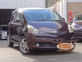 TOYOTA RACTIS AÑO 2010