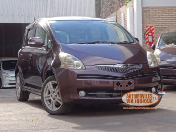TOYOTA RACTIS AÑO 2010