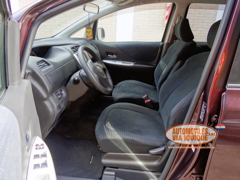 
								TOYOTA RACTIS AÑO 2010 full									