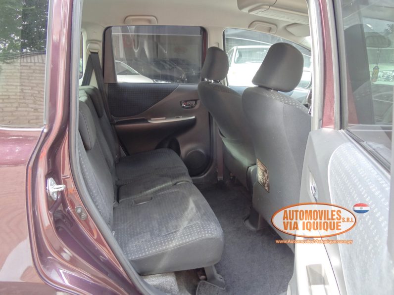 
								TOYOTA RACTIS AÑO 2010 full									