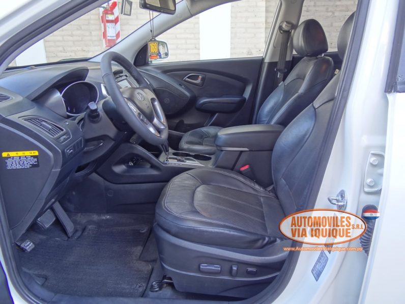 
								HYUNDAI TUCSON AÑO 2010 full									