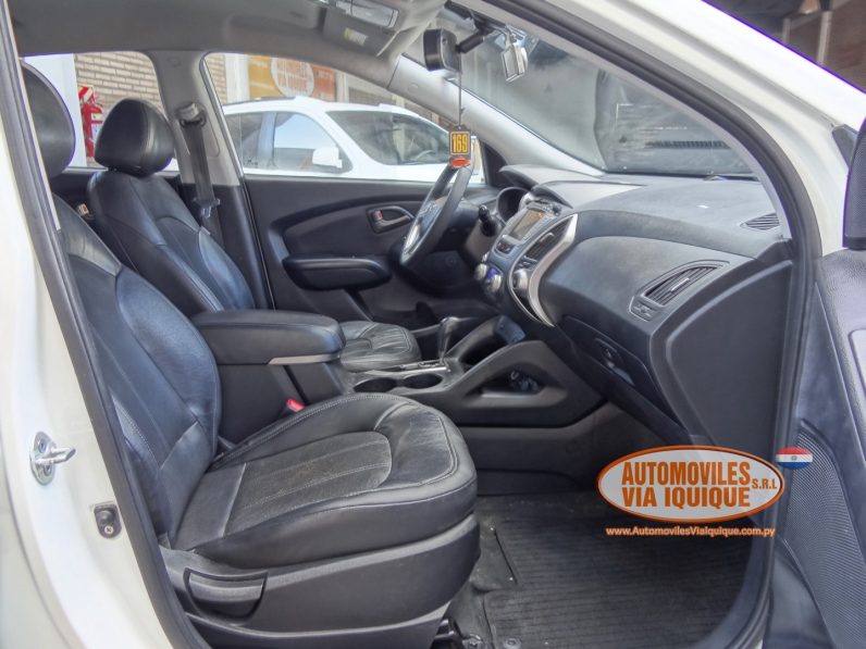 
								HYUNDAI TUCSON AÑO 2010 full									