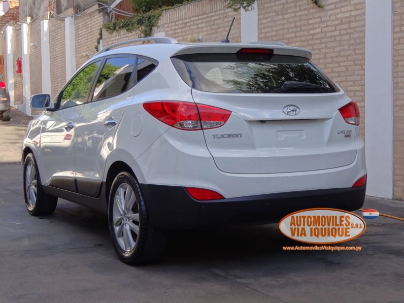 
								HYUNDAI TUCSON AÑO 2010 full									
