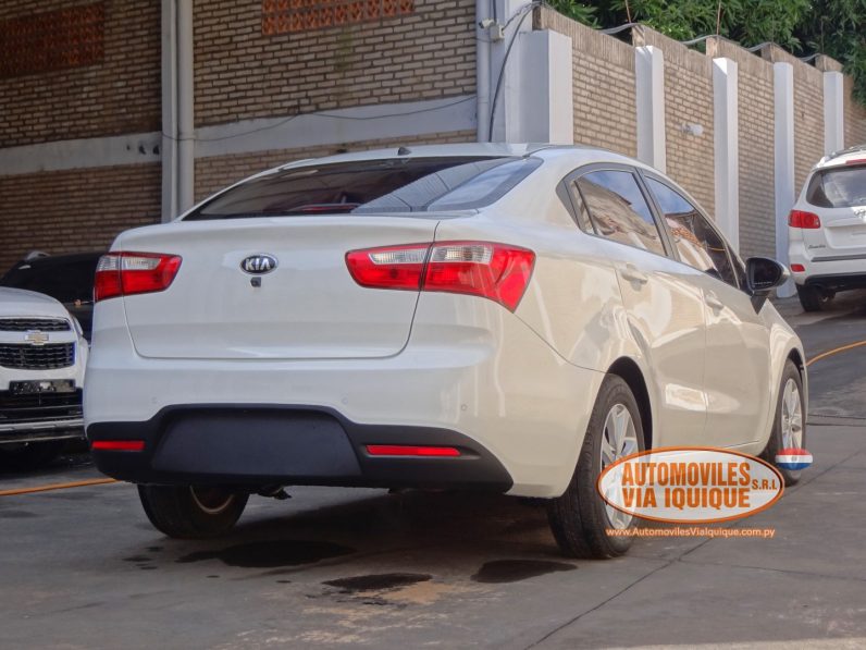 
								KIA PRIDE (RIO) AÑO 2014 full									