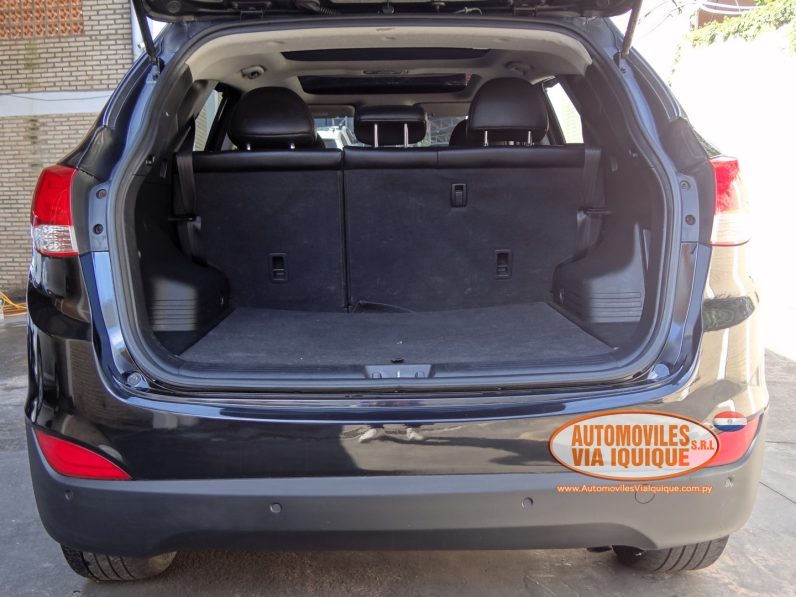 
								HYUNDAI TUCSON AÑO 2010 full									