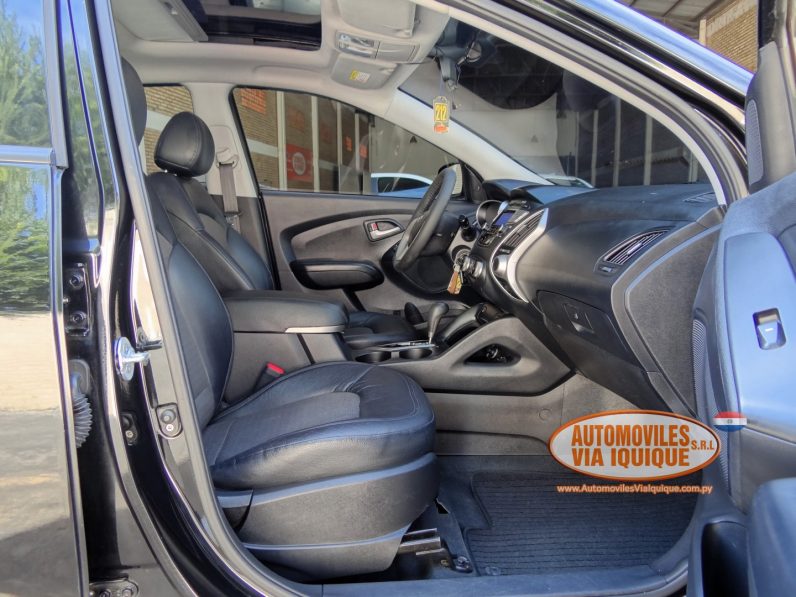 
								HYUNDAI TUCSON AÑO 2010 full									