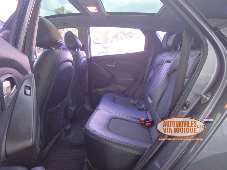 
								HYUNDAI TUCSON AÑO 2010 full									