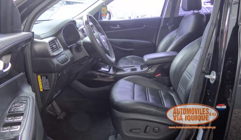 
								KIA SORENTO AÑO 2015 full									