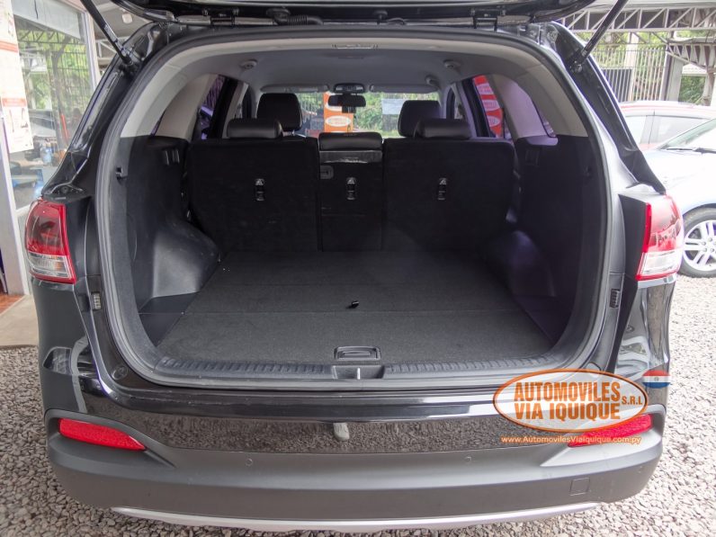 
								KIA SORENTO AÑO 2015 full									