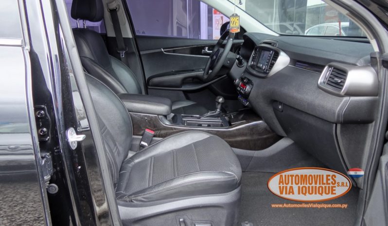 
								KIA SORENTO AÑO 2015 full									
