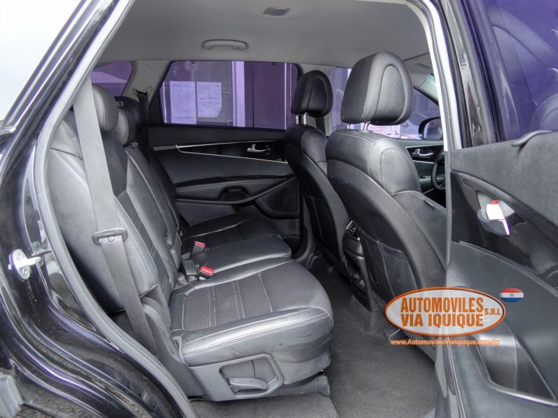 
								KIA SORENTO AÑO 2015 full									