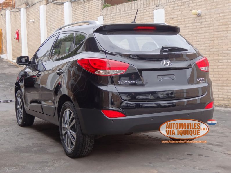 
								HYUNDAI TUCSON AÑO 2010 full									
