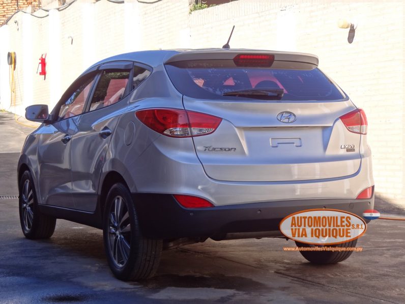 
								HYUNDAI TUCSON AÑO 2010 full									