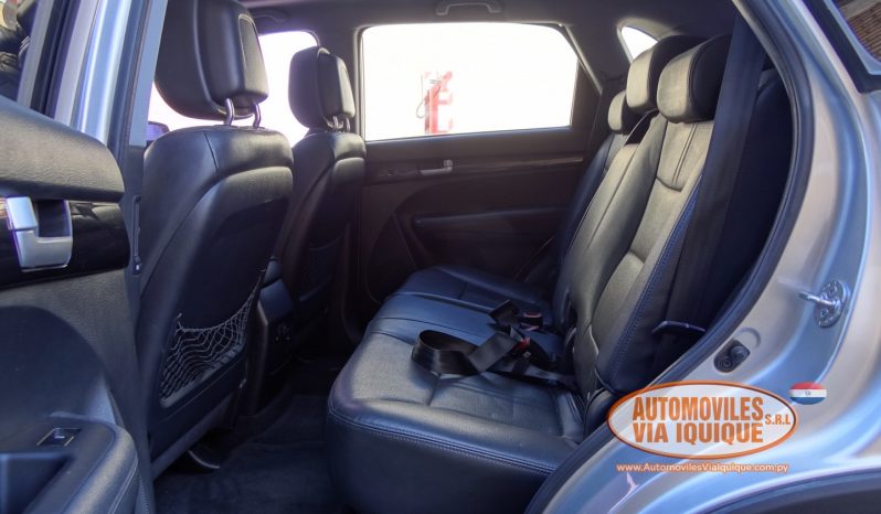 
								KIA SORENTO AÑO 2010 full									