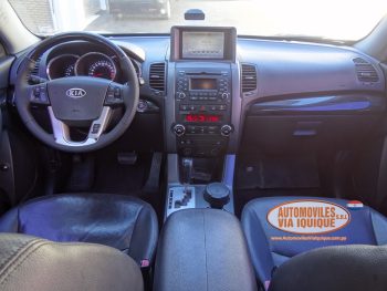 KIA SORENTO AÑO 2010