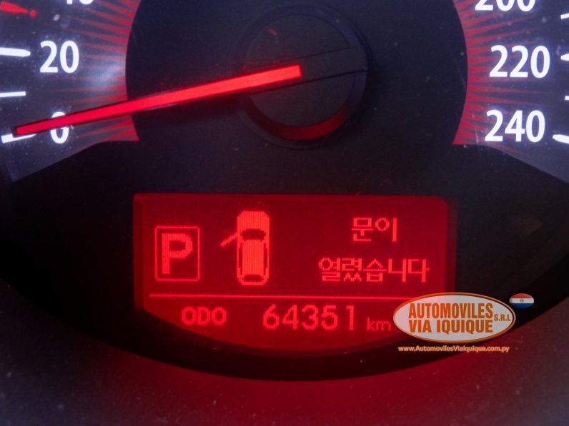 
								KIA SORENTO AÑO 2010 full									