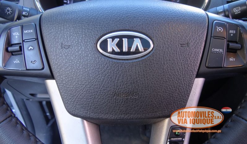 
								KIA SORENTO AÑO 2010 full									