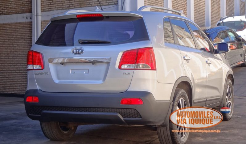 
								KIA SORENTO AÑO 2010 full									