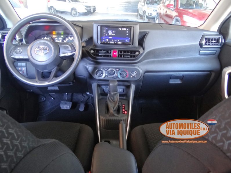 
								TOYOTA RAIZE AÑO 2021 full									