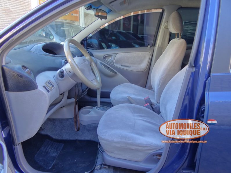 
								TOYOTA PLATZ AÑO 2000 full									