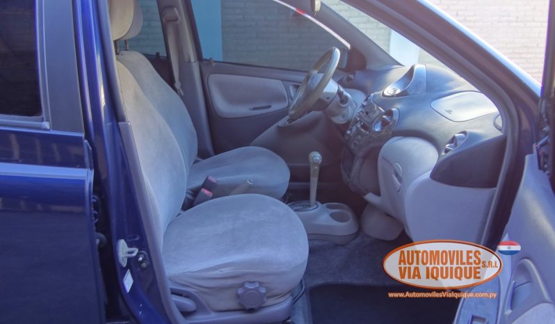 
								TOYOTA PLATZ AÑO 2000 full									