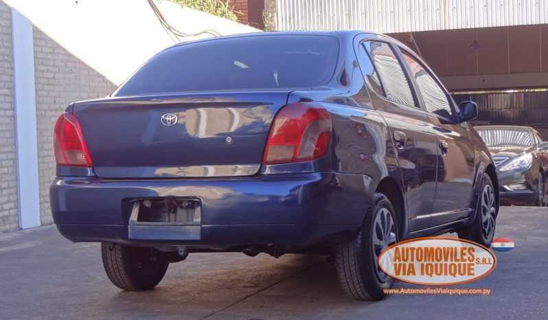 
								TOYOTA PLATZ AÑO 2000 full									
