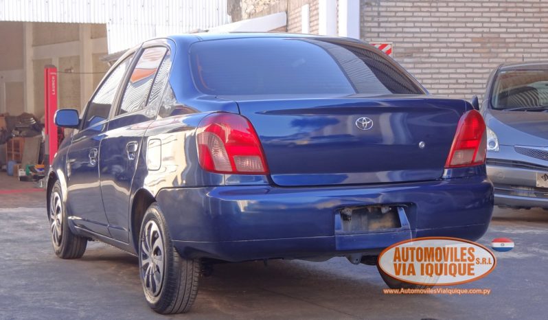 
								TOYOTA PLATZ AÑO 2000 full									