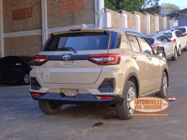 
								TOYOTA RAIZE AÑO 2019 full									