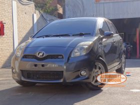 TOYOTA VITZ RS 2009