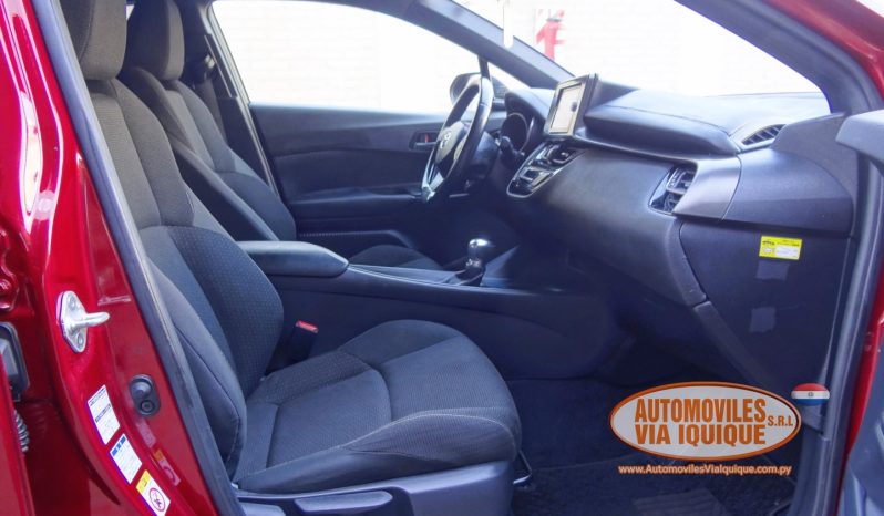 
								TOYOTA C-HR AÑO 2017 full									