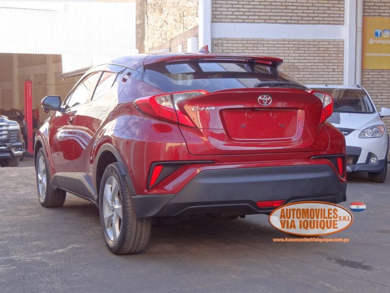 
								TOYOTA C-HR AÑO 2017 full									