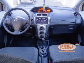 TOYOTA NEW VITZ 2009