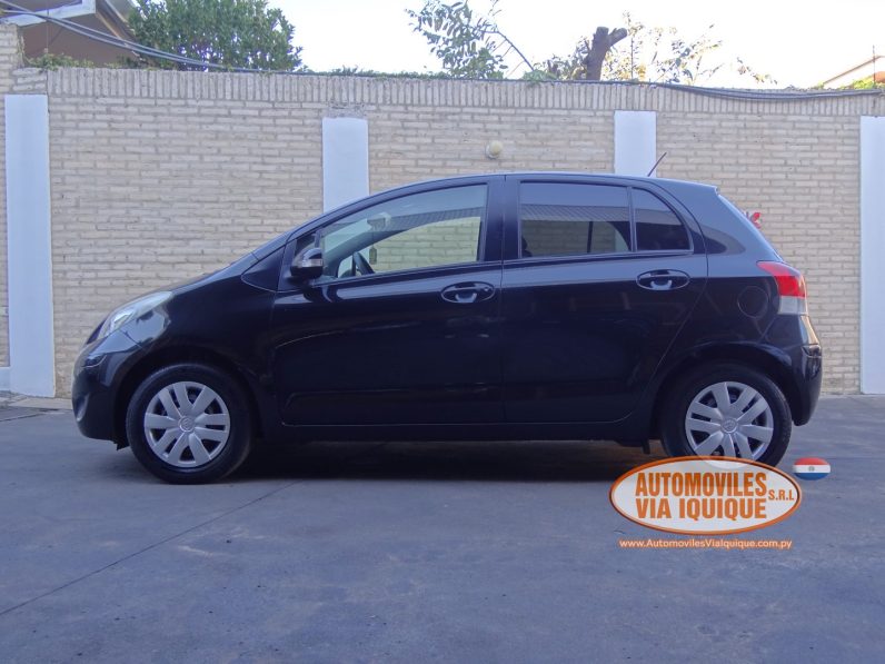 
								TOYOTA NEW VITZ 2009 full									