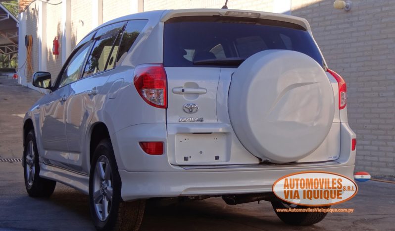 
								TOYOTA RAV 4 AÑO 2006 full									