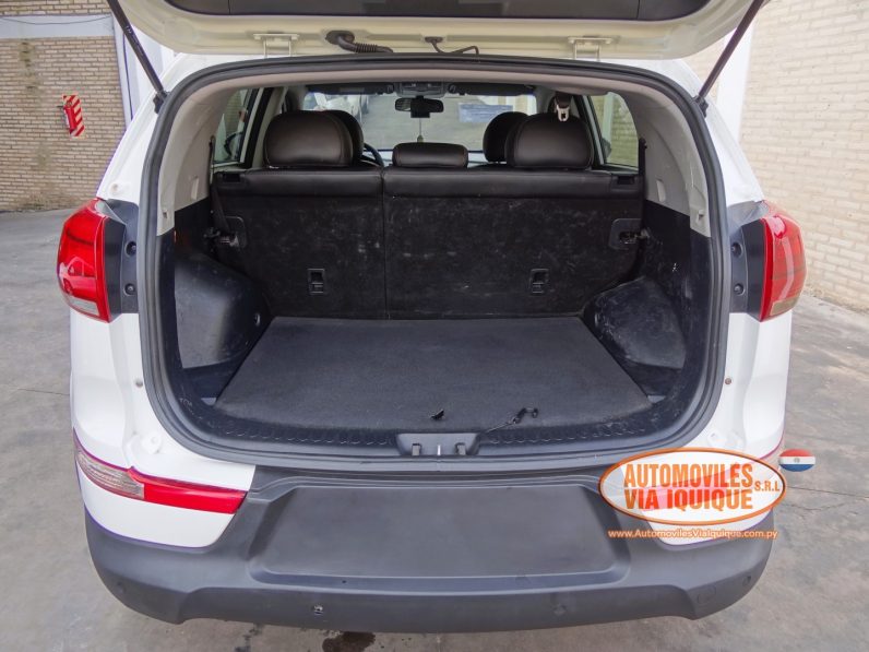 
								KIA SPORATGE AÑO 2014 full									