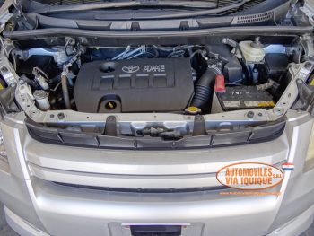 TOYOTA NOAH AÑO 2008